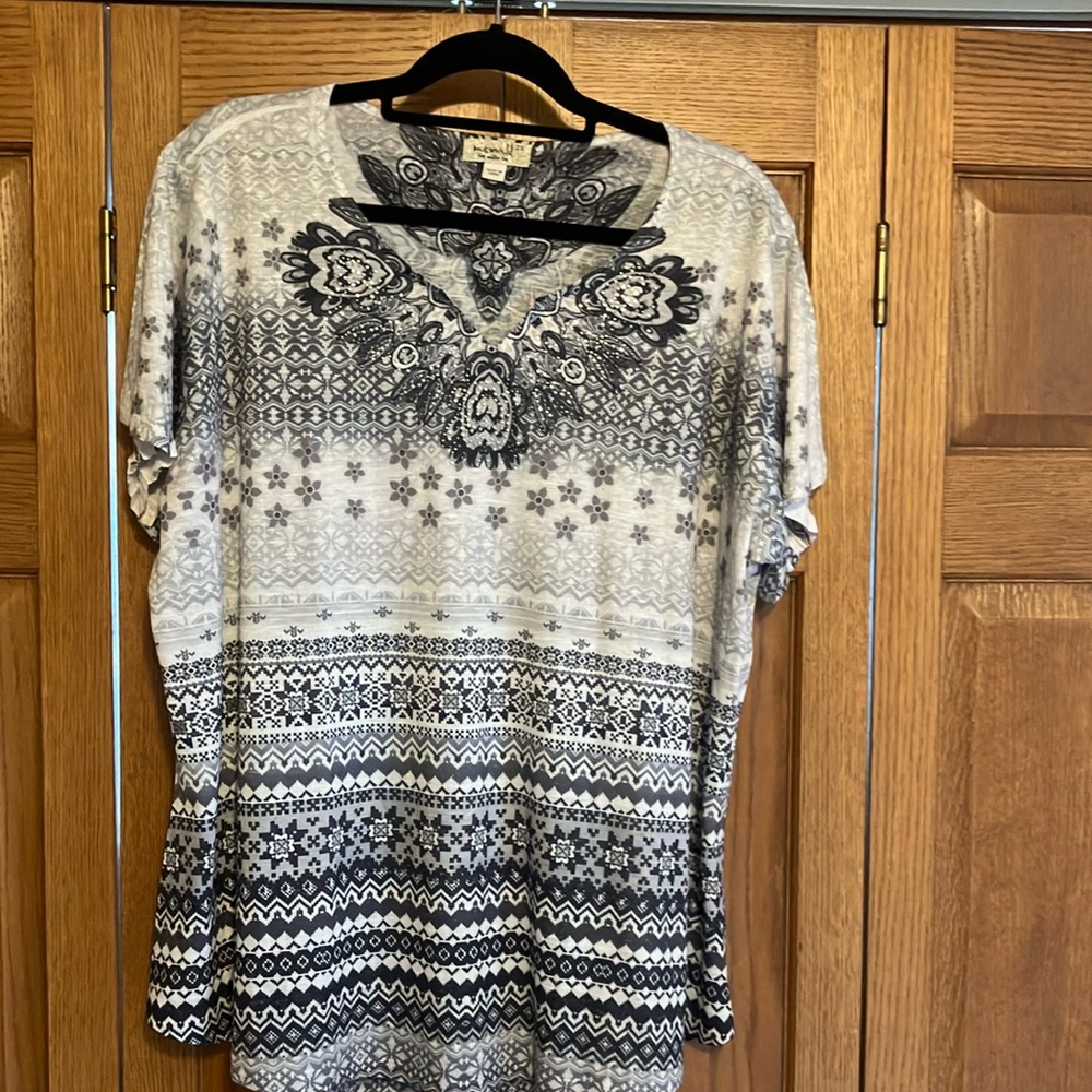 NWOT One World short Sleeve Blouse top